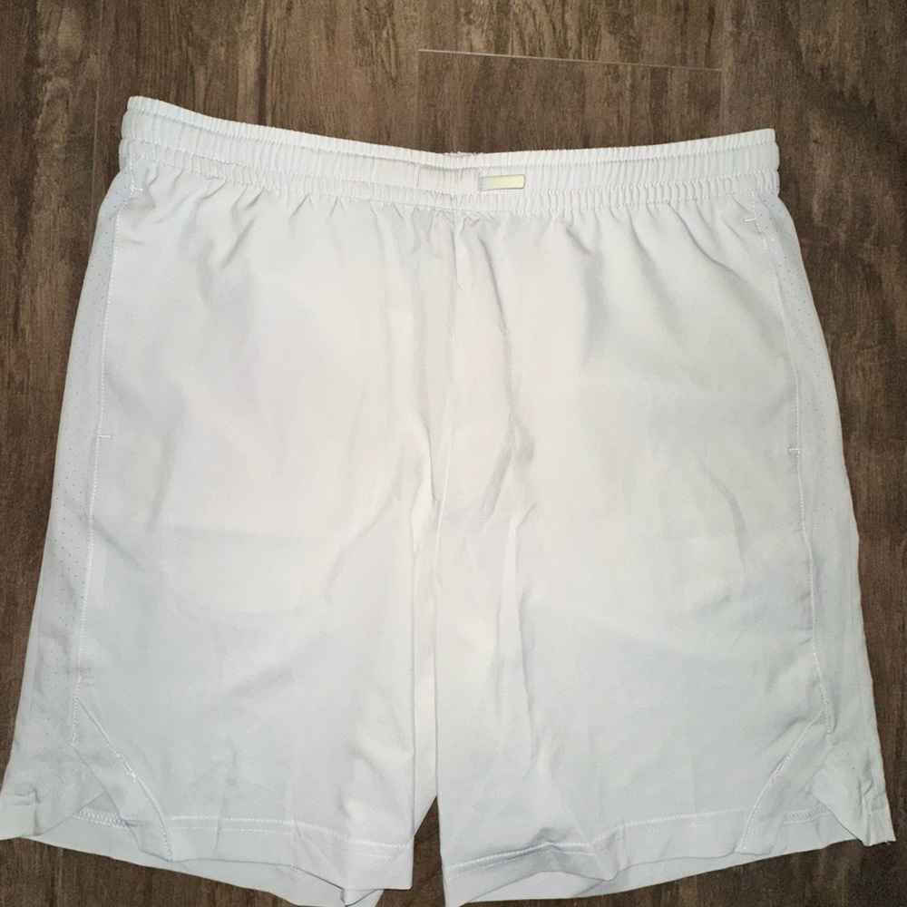 Kohl's Light Gray Athletic Shorts